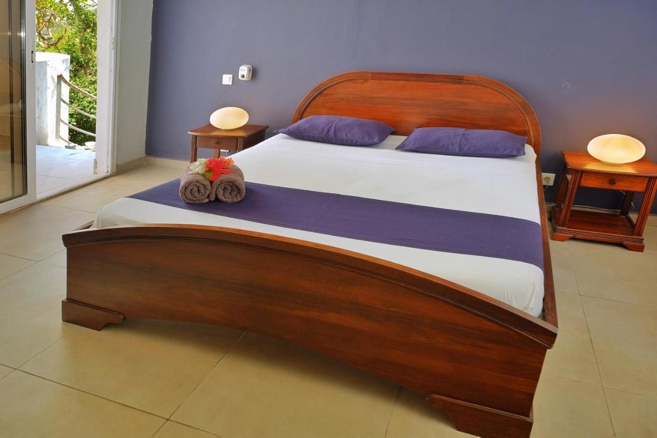 Hotel Villa Les Orchidees Амбатолоака Екстер'єр фото