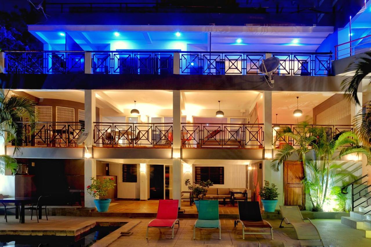 Hotel Villa Les Orchidees Амбатолоака Екстер'єр фото